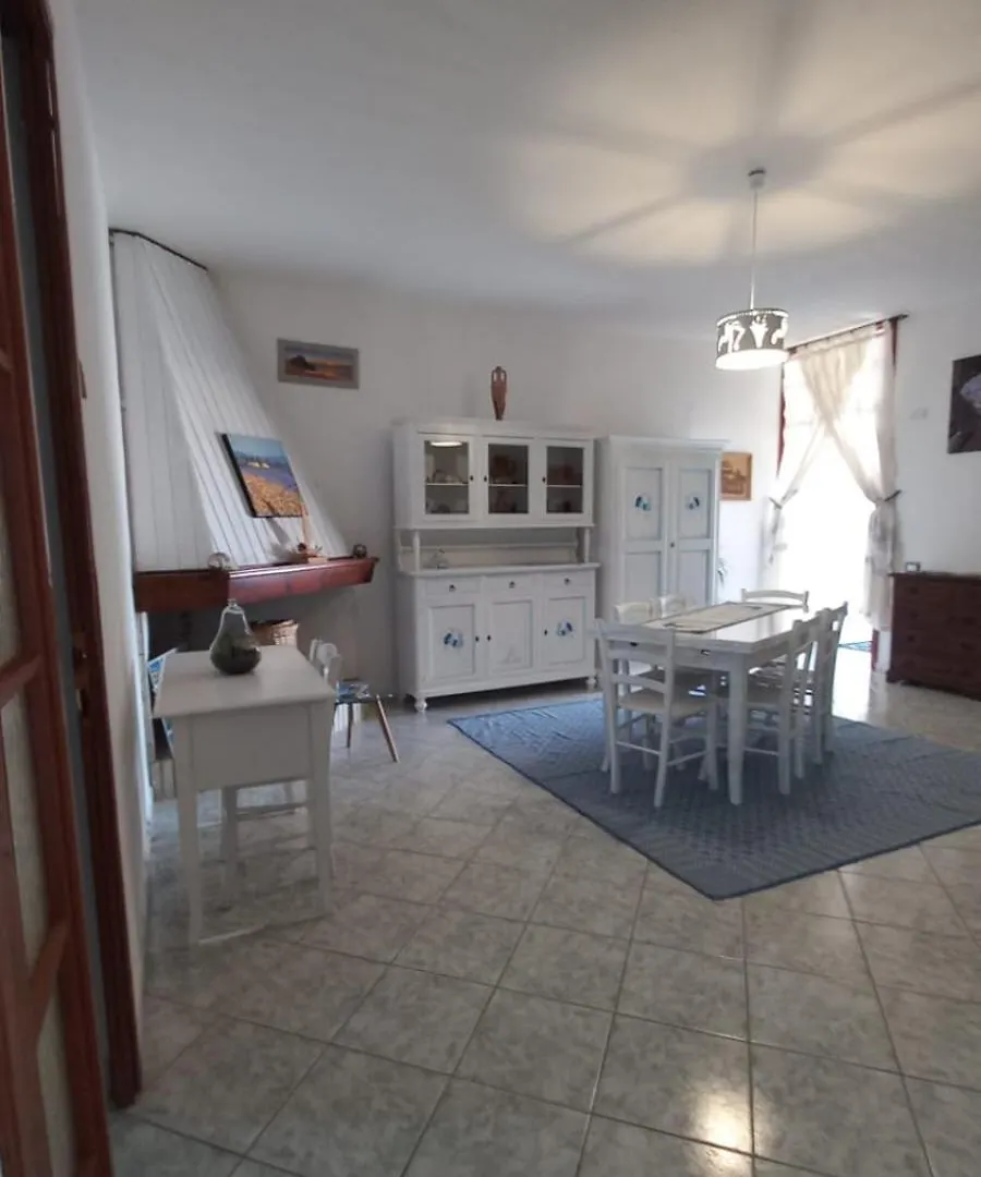 L'Alga Bed & Breakfast Cabras